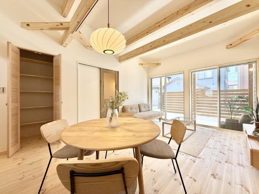 ���r���O 1����  �����ƕ���������A�����b�N�X�ł�����