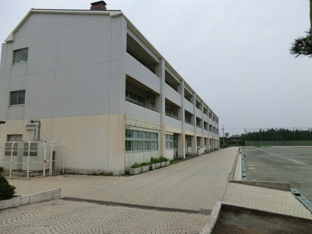���ӊ� ���w�Z 400m ����s���×m���w�Z