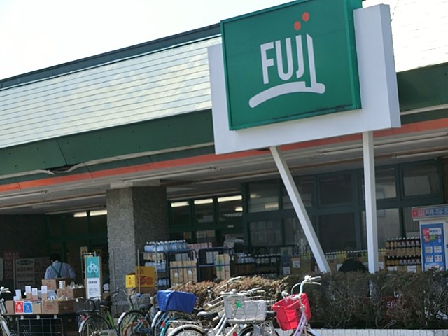 ���ӊ� �X�[�p�[ 1600m FUJI�����u�X