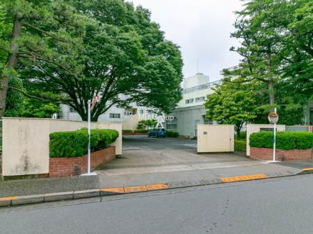 ���ӊ� ���w�Z 1300m ����s������掵���w�Z