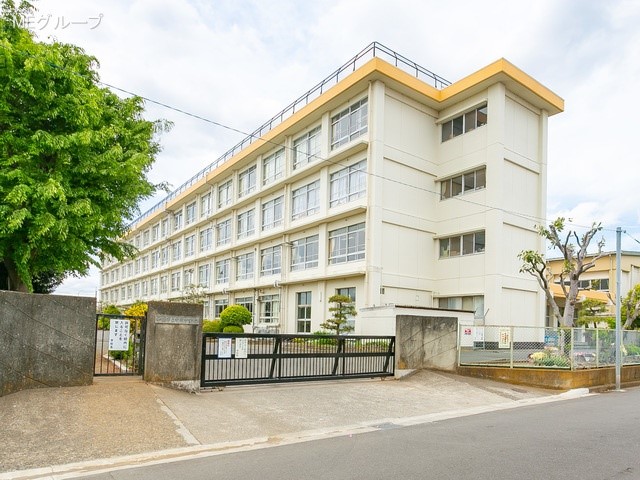 ���ӊ� ���w�Z 500m ���ˎs���������w�Z