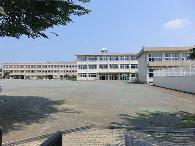���ӊ� ���w�Z 560m �����s���������w�Z