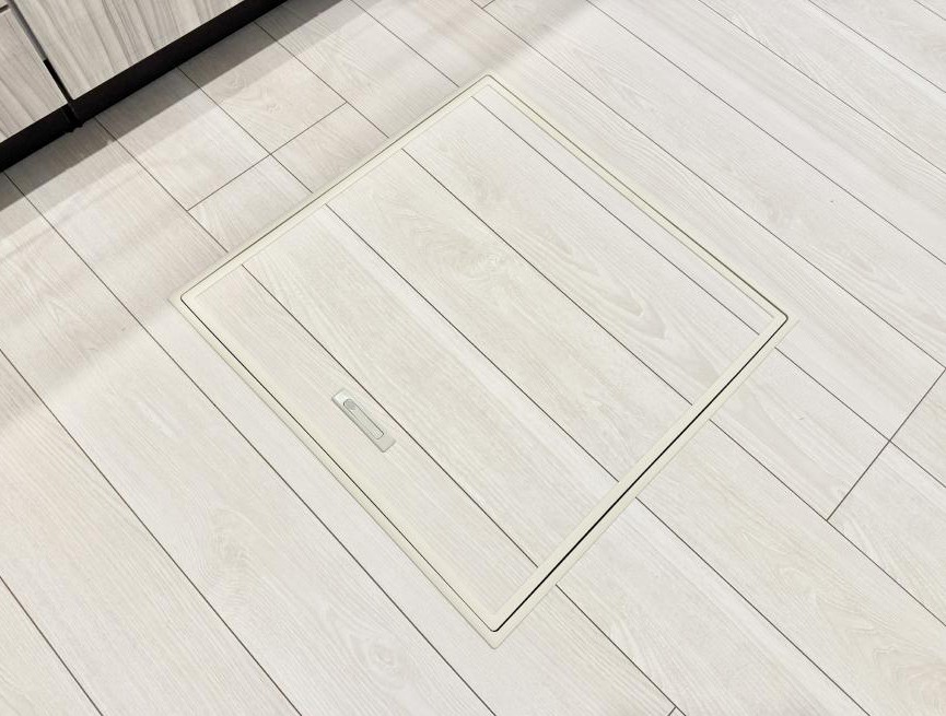���̑����� �ݔ����B�ꂽ���[�X�y�[�X�ŉƑS�̂��X�b�L��