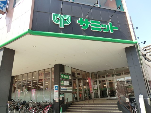 ���ӊ� �X�[�p�[ 400m �T�~�b�g�X�g�A ����w�k���X